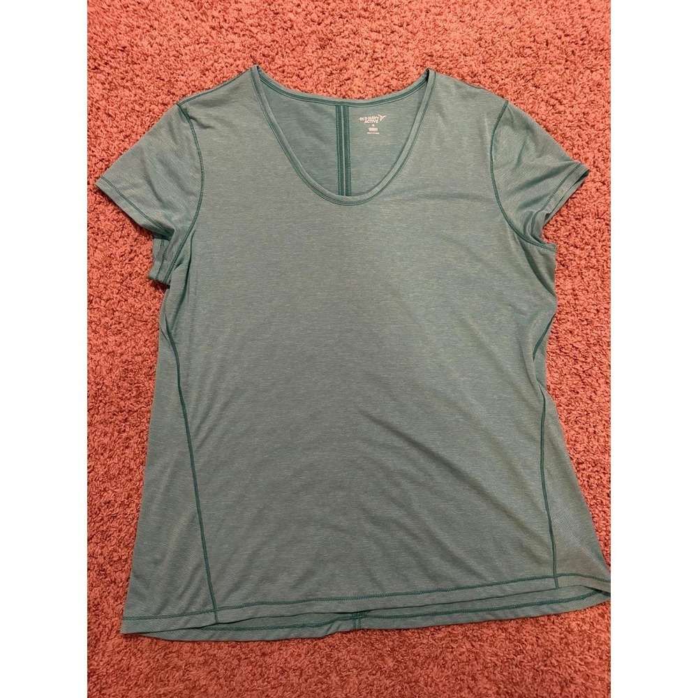 Old Navy XL women's activewear top